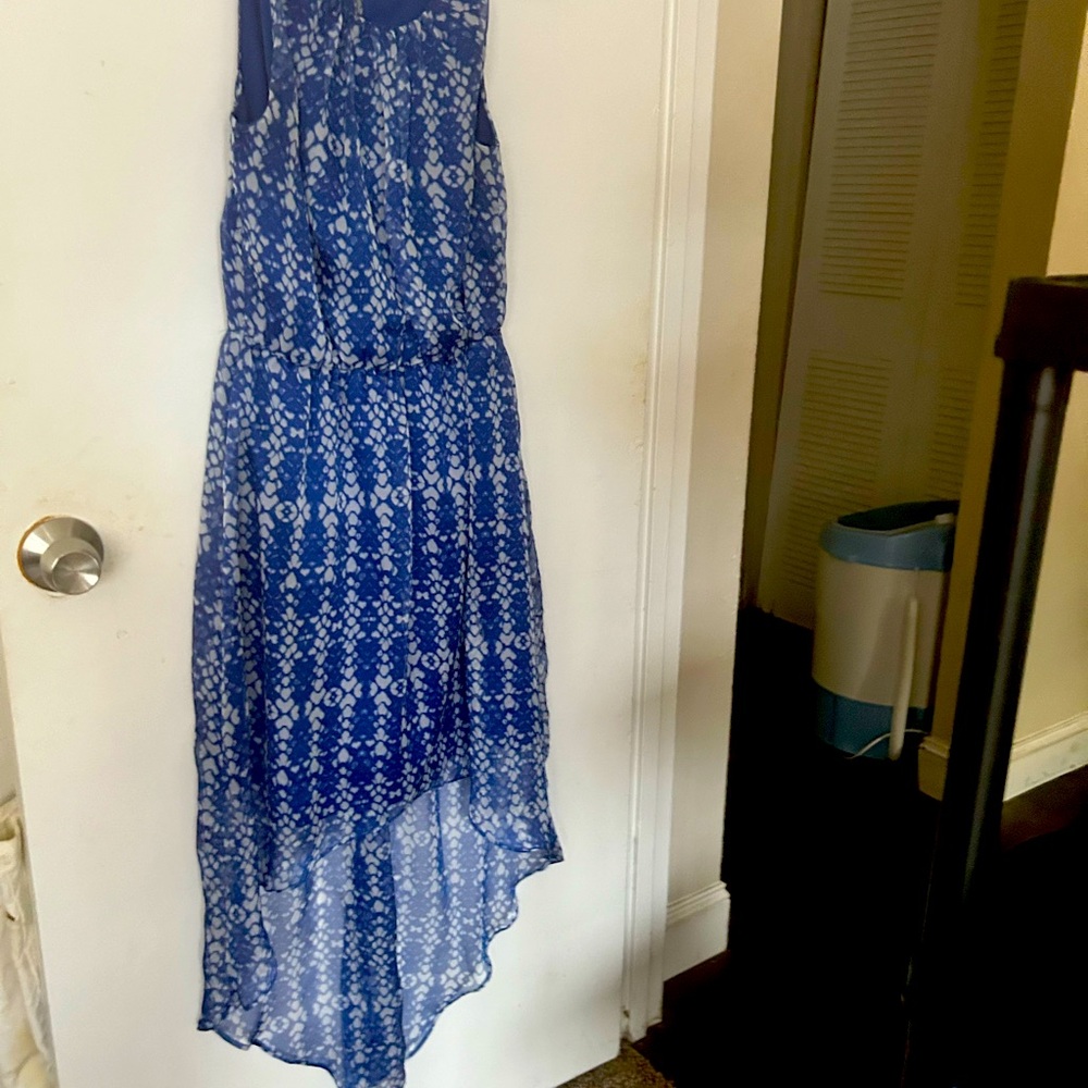 High Low
Uneven Hem Casual Dress by Cato